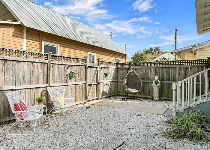 Modern Bungalow Less Than 4 Blocks To 7Th Ave In Ybor
